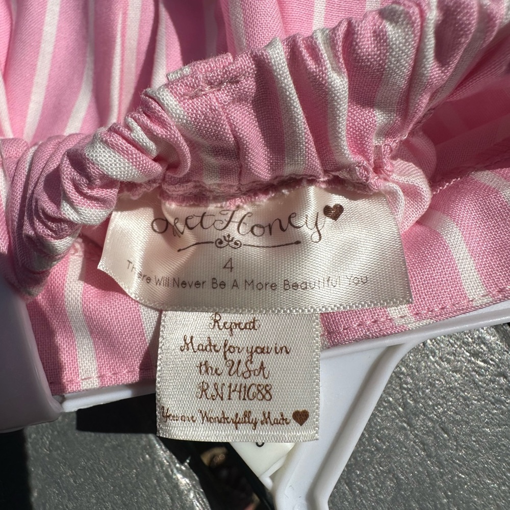 NWOT Sweet Honey Floral and Gingham Set - Picture 4 of 4